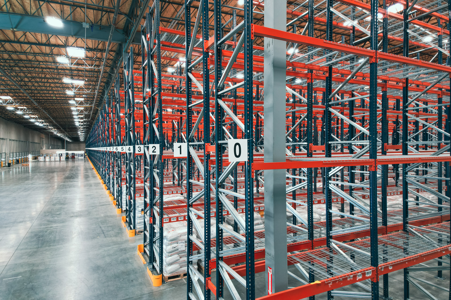 Industrial pallet racking warehouse in Lee's Summit Missouri